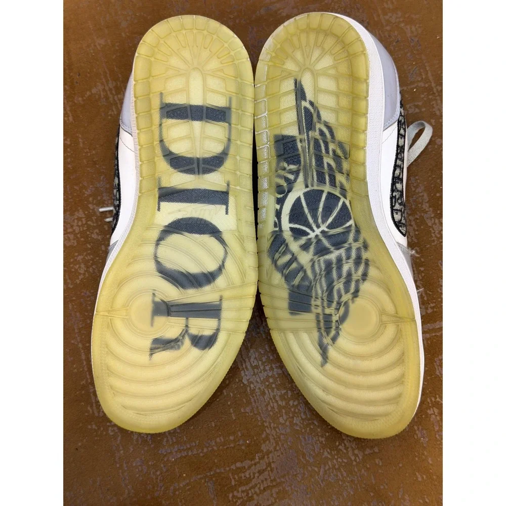 Nike Air Jordan 1 Low Dior Wolf Grey Sail CN8607-002 Mens Size 10 Luxury
